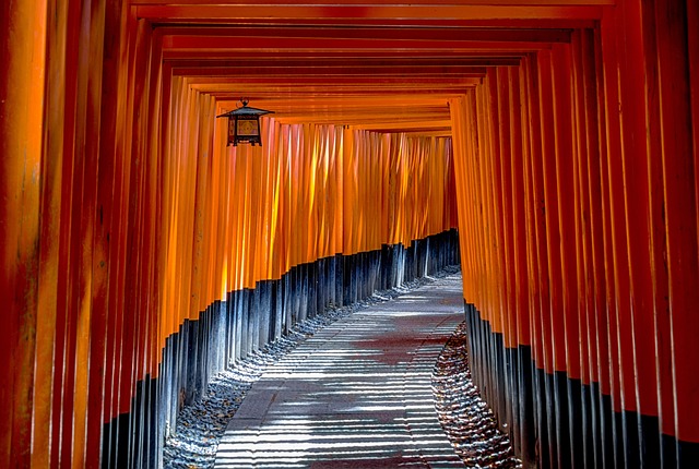 fushimi inari shrine 1886975 640-Japan travel